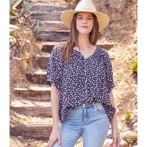 Karen Kane Short Sleeve Peasant Top Size Small New with Tags - Picture 1 of 6